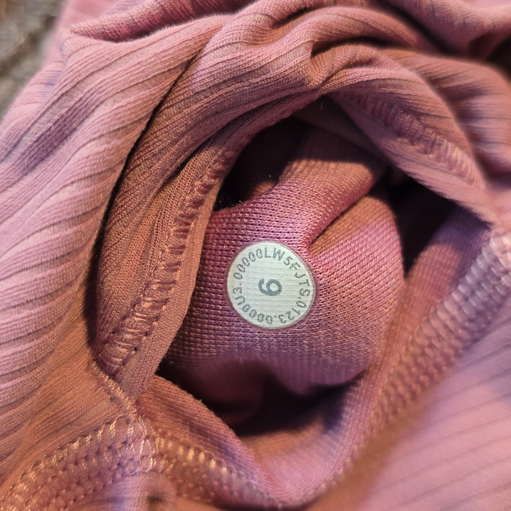 Lululemon Ribbed Aligns - Picture 8 of 8